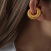 Creative Gold Color Metal Ear Cuff Clip On Earrings for Women Thread Texture Chunky Cartilage Earrings No Pierced