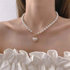 Imitation Pearls Collar Vinatge ABS Pearl Pendant Necklace For Women Simple OT Buckle Clavicle Chain Party Jewelry