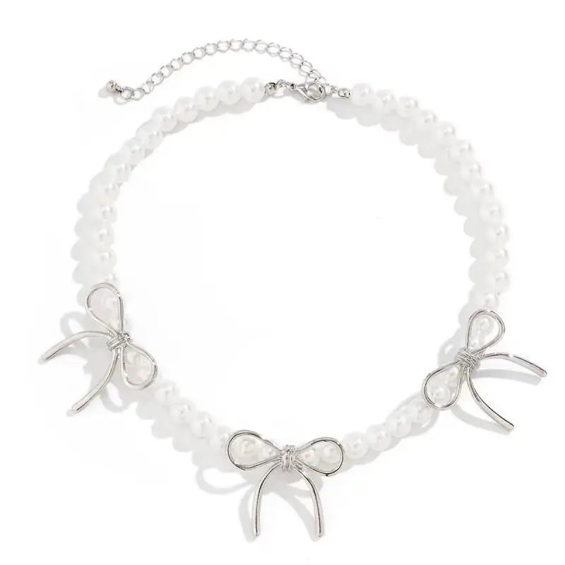 Gothic Vintage Pearl Bowknot Pendant Necklace for Women Y2K Aesthetic Handmade Beaded Imitation Pearl Necklace Jewelry Gift