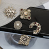 British Vintage Baroque Design Brooch Pins Rhinestone Pearl Flower Brooch Coat Cuff Accessories for Women - Image 5