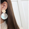 Golden Natural Round Shell Non Pierced Clip on Earrings Ear Clips for Women Party Gift jewellry - Image 2