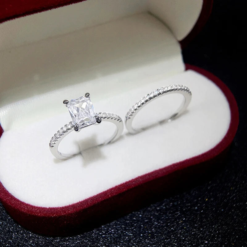 Huitan Wedding Trend Cubic Zirconia Rings for Women Silver Color/Gold Color Modern  Engagement Bands Jewelry