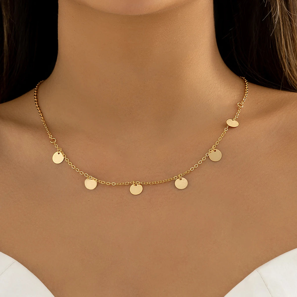 Lacteo Trendy Gold Color Petals Shape Short Neck Chain Necklace Choker for Women Jewelry Collar Clavicle Necklaces Gifts Party