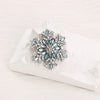 Delicate Snowflake Brooch Beautiful Christmas Corsage Blazer Blazer Pinned Down Shawl Fixed Badge - Image 1