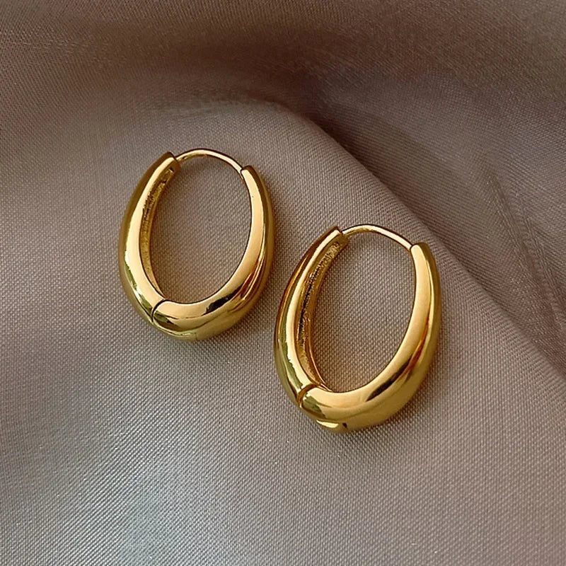 Chunky Oval Hoop Earrings in Gold-Tone or Silver-Tone - Image 1