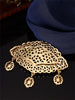 1 Piece Of Retro Court Women's Brooch Hollow Carving With Metal Pendant Women's Wedding Banquet Jewelry - Image 3