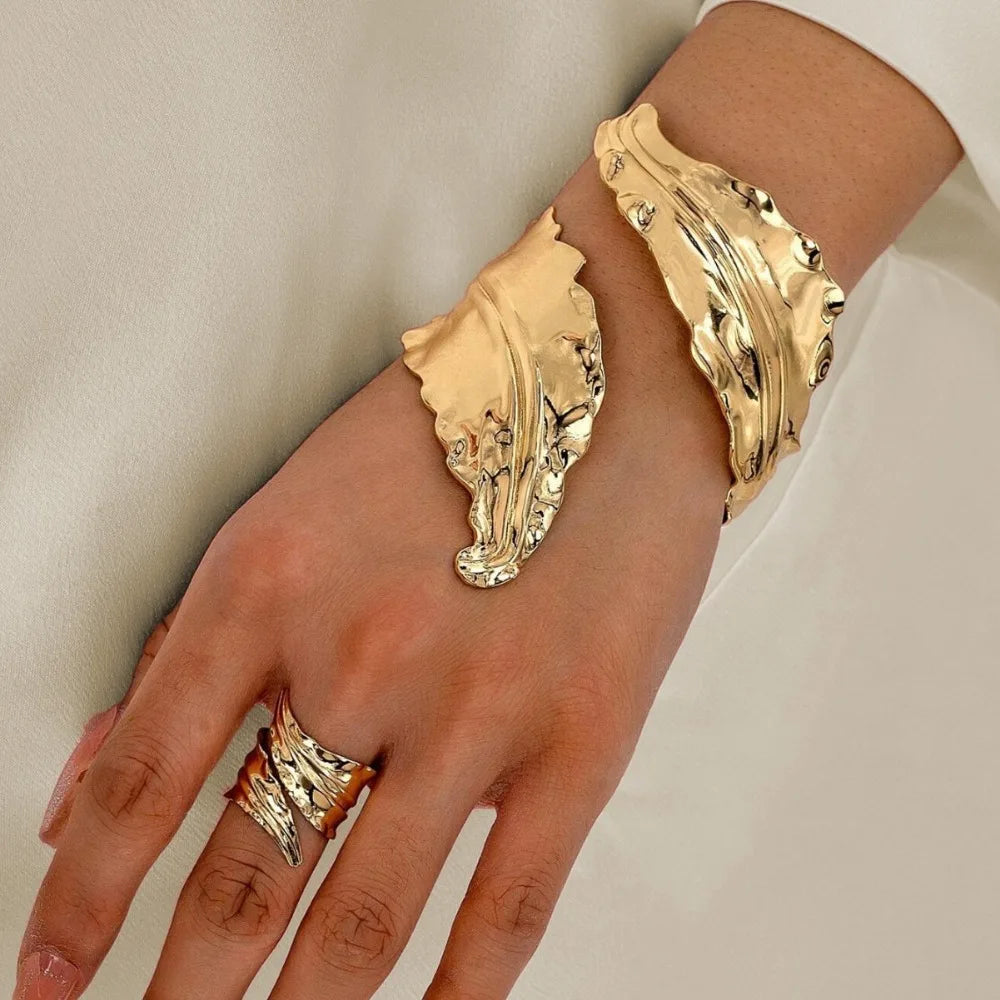 Vintage Pleated Leaf Bracelet Spiral Opening Adjustable Ring Set for Women Girls Accessories Jewelry Accessories - Image 1