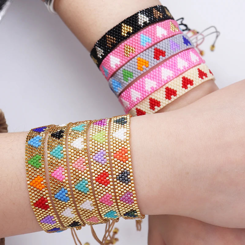 Adjustable Multicolor Heart Bead Bracelet with Woven Pattern - Image 1
