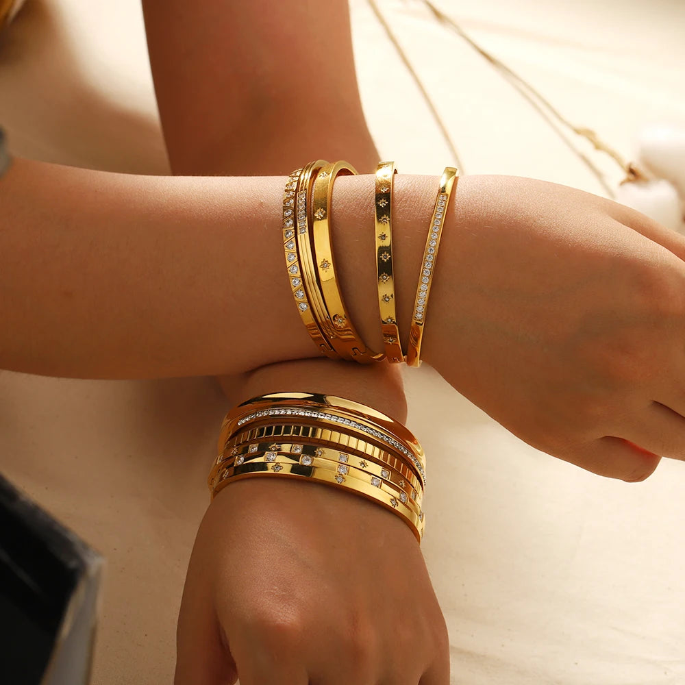Minimalist Highlight Gold Plated Geometric Bangles Glossy Stainless Steel Bangle For Women Gifts - Image 1