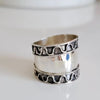 Vintage Style Concave Ladies Thumb Ring for Anniversary Birthday Gifts Parties Evening Wear - Image 2