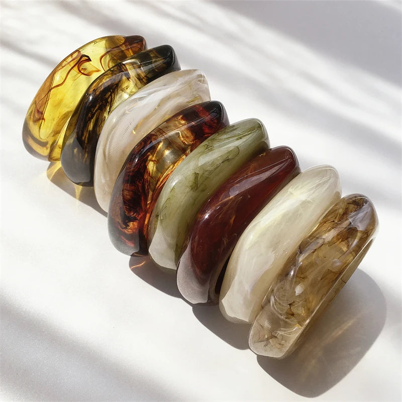 63/65mm Size Irregular Square Acrylic Bangle Bracelet for Women Vintage Wedding Party Jewelry - Image 1