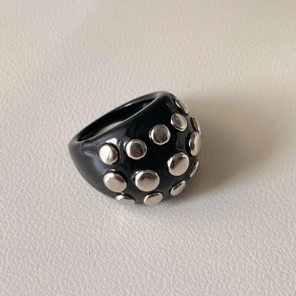 Punk Irregular Riveted Ring Chunky Thick Geometric Ring Smooth Vintage Resin Rings Gifts - Image 1