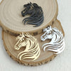 innovative horse head hollow stainless steelGold-plated brooch, suit lapel pin, formal fittings - Image 1