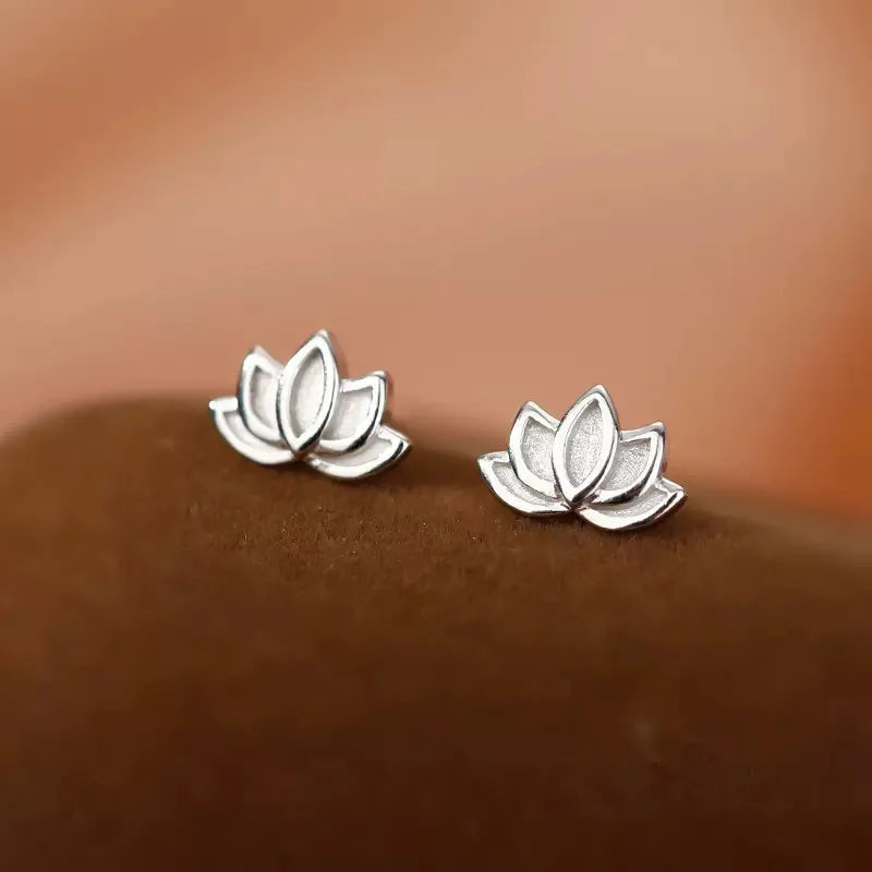 Lotus Flower Stud Earrings with Petal Details - Image 1