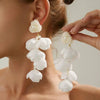 Elegant White Flower Long Tassel Drop Earrings Imitation Pearl Piercing Earrings Banquet Wedding Jewelry - Image 2