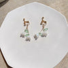Chinese Style Lily Bell Orchid Pearl Clip Earrings Temperament White Tulip Shell Petal Flower Clip Earrings Without Piercing - Image 1