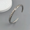 Charming gold-plated stainless steel five-pointed star women's bracelet, high-quality jewelry, wedding team gift - Image 4
