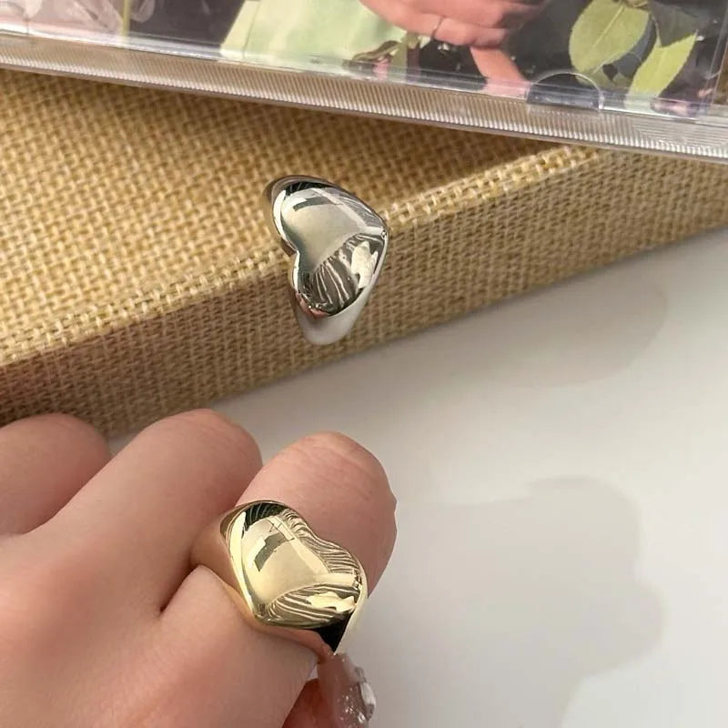 Simple Gold Color Plated Smooth Metal Heart Ring for Women Men Y2K Trendy Ring Korean Elegant Party Jewelry Couple Gifts