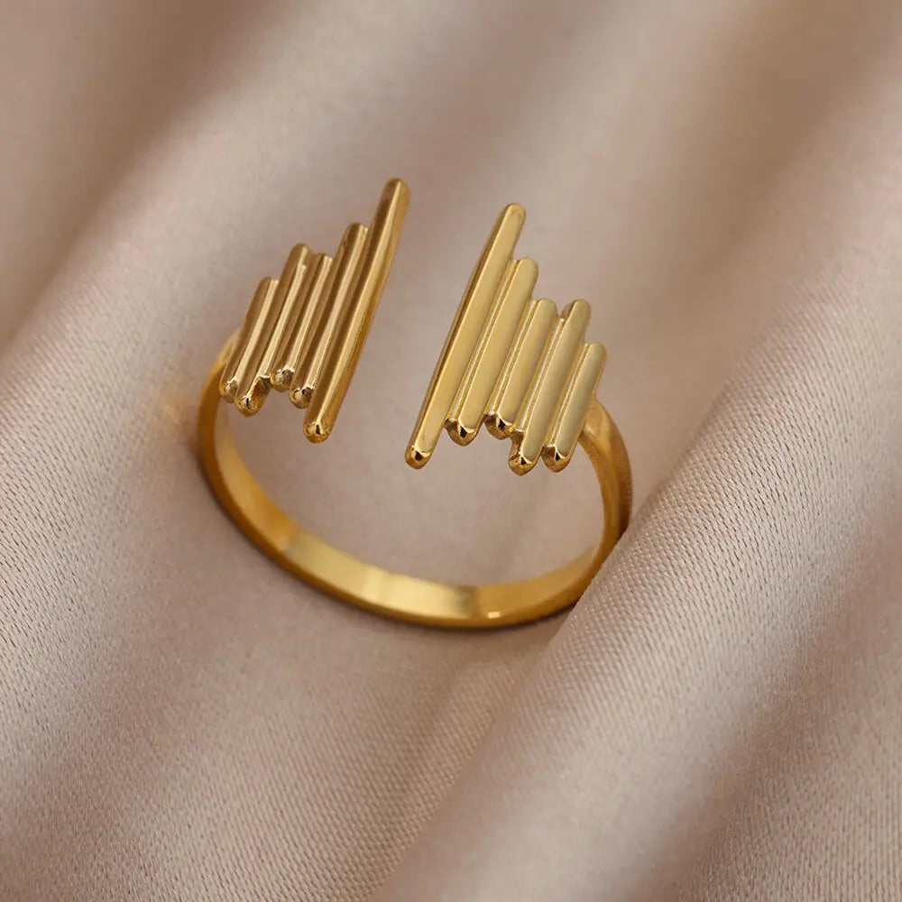Stainless Steel Rings for Women Aesthetic Sunflower Gold Plated Wedding Couple Ring Jewelry Vintage Accessories