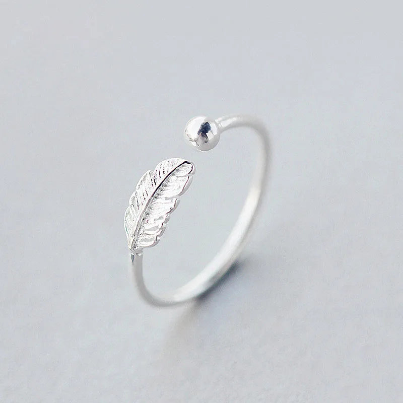 Trendy Shiny Crystal Leaf Ring Minimalist Retro Silver Color Adjustable Opening Rings For Women Party Wedding Jewelry Anillos