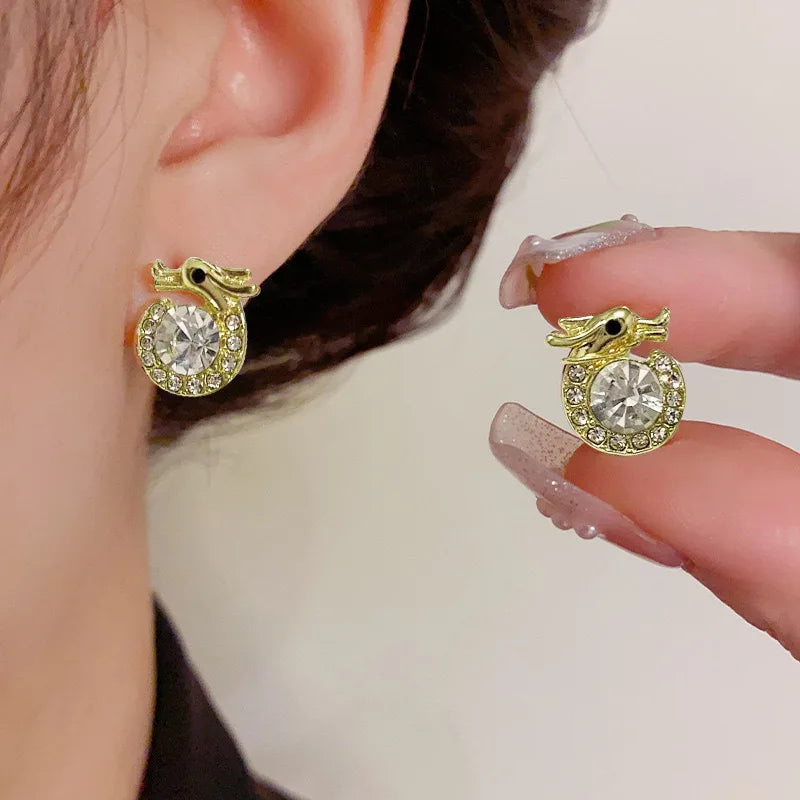 Vintage Chinese Style Dragon Stud Earrings for Women Trendy Punk Personality Animal Totem Earrings Statement Jewelry Gift