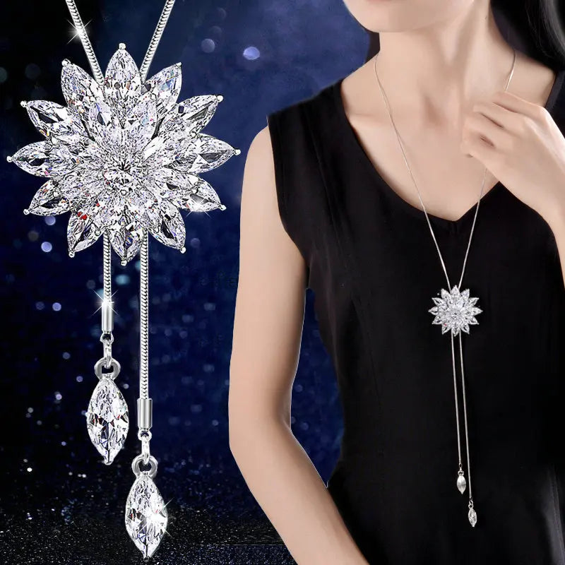 Vintage  Crystal Snowflake Pendant Necklace for Women Zircon Flower Long Sweater Chain Winter Jewelry Accessories Gift