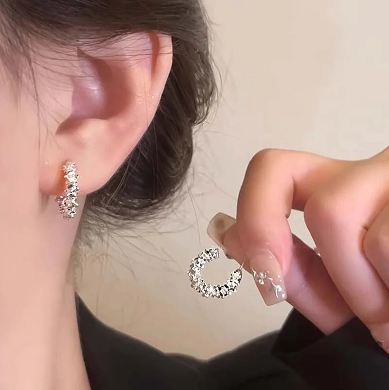 Vintage Frosted Metal Water Drop Earrings for Women New Geometry Ear Buckle Earrings Jewelry Party Luxury Accessories
