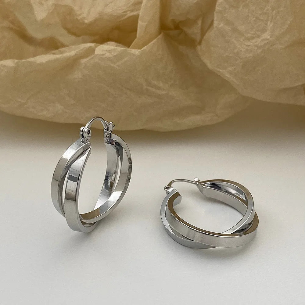 Vintage Metal Double Layer Winding Hollow Round Earrings for Women Trendy Earring Jewelry Prevent Allergy Party Accessories Gift