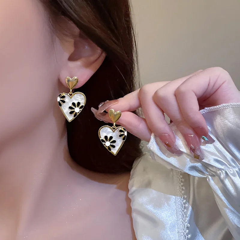 Vintage National Style Leopard Print Flower Double Heart Earrings for Women Girl Bridal Wedding Jewelry Gift Party