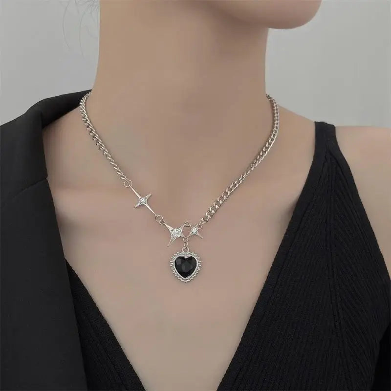 Y2K Star Heart Pendant Necklace for Women Egirl Korean Vintage Cow Leather Sweater Chain Pentagram Long Necklace Jewelry