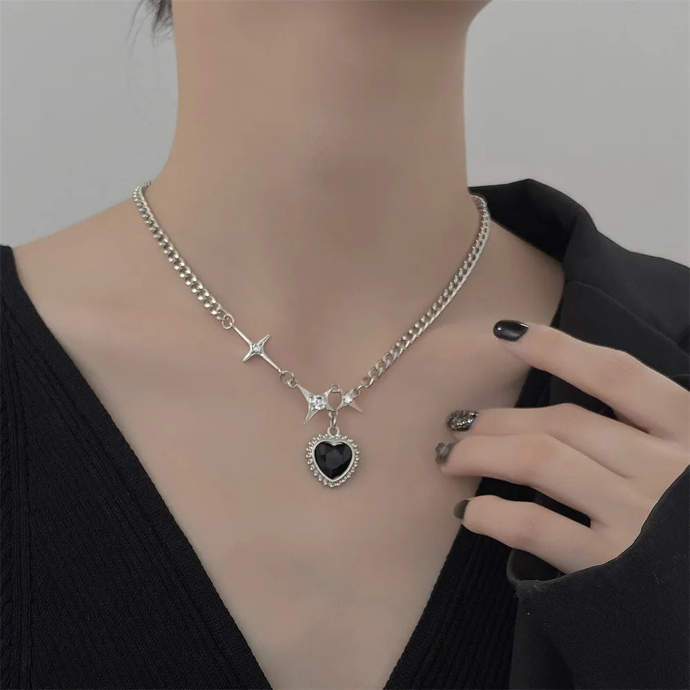 Y2K Star Heart Pendant Necklace for Women Egirl Korean Vintage Cow Leather Sweater Chain Pentagram Long Necklace Jewelry