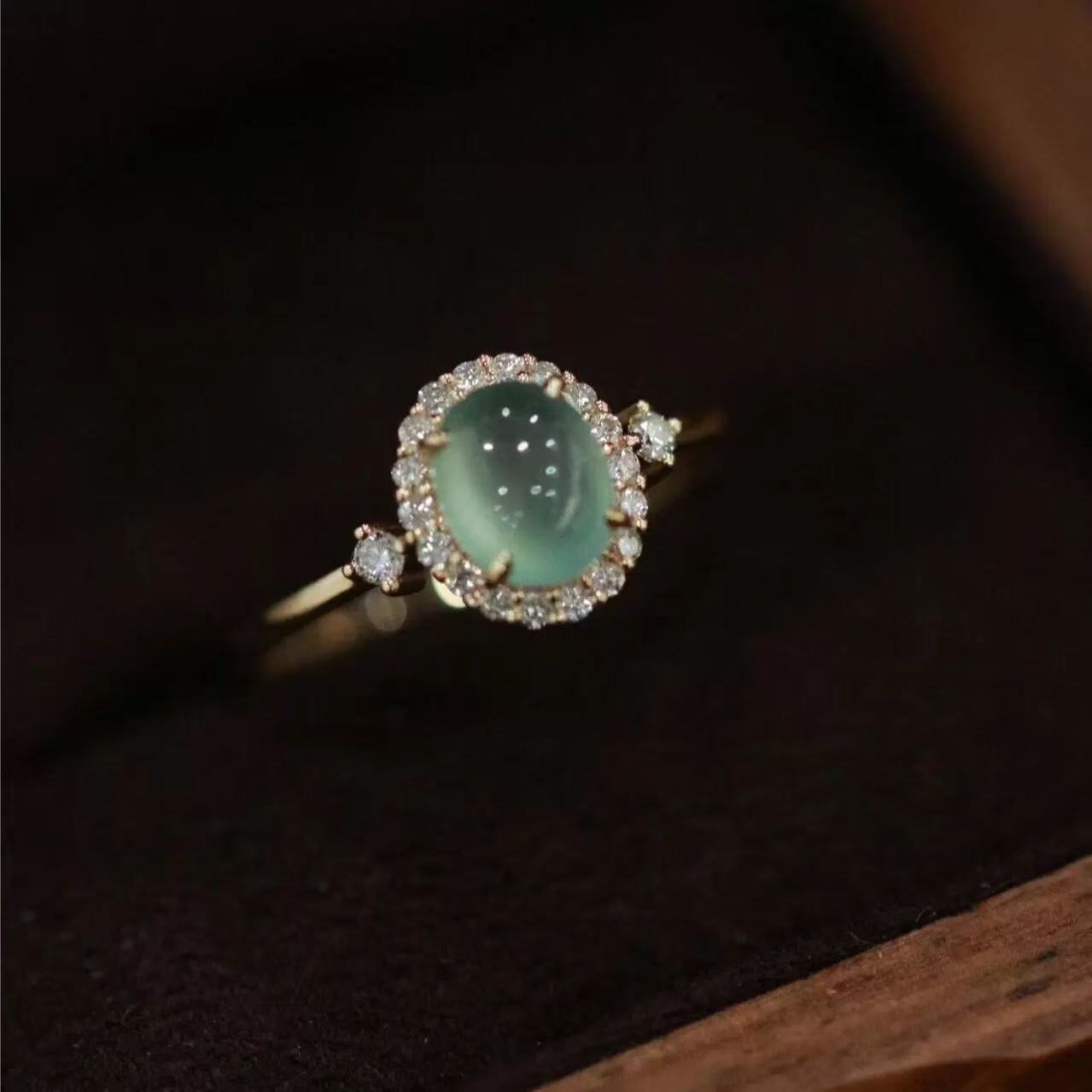 Oval Accent Ring for Women, Pale Green Center with Clear Halo and Gold-Tone Band