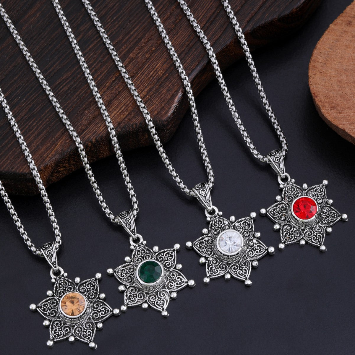 Eye Pendant, Zinc Alloy Geometric Design in Rose Gold, White, Red or Green Color Options - Product view 1