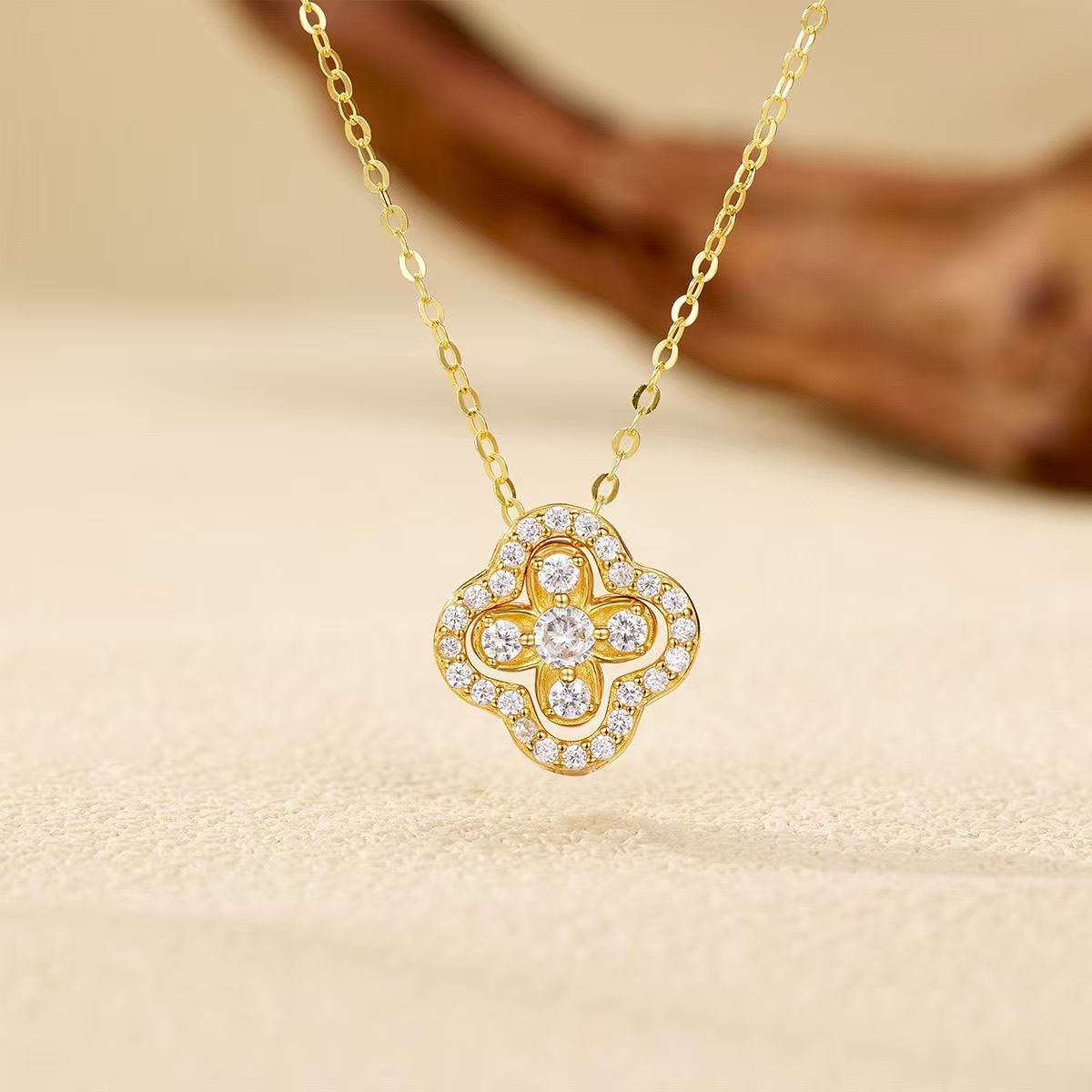 Four-Leaf Clover Pendant, Alloy Design in Gold, Silver or Rose Gold Tone, Necklace and Pendant-Only Options - Xl109 gold