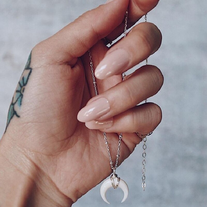 1/3pcs Simple Design White Ivory Bone Horn Pendant Necklace For Women Crescent Moon Chokers Necklaces Jewelry 46+5cm