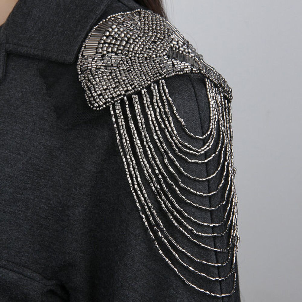 1 Pair Fabric Brooch Pins For WomenTassel Epaulette Shoulder Board Mark Accessories Sweater Decoration Pins