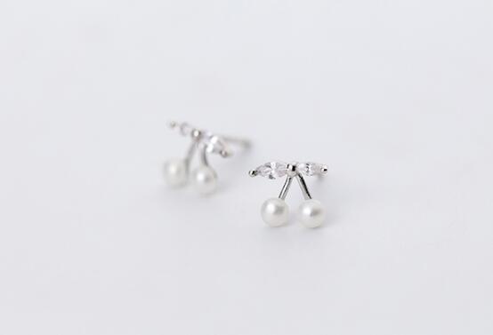 100% REAL. 925 Sterling SIlver Fine Jewelry Pearl Leaf cherry Stud Earrings GTLE1944