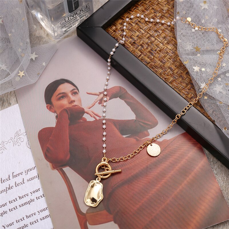 17KM Asymmetric Gold Pearl Beads Necklace For Women Vintage Irregular Coin Pendant Necklaces 2021 Trend Jewelry