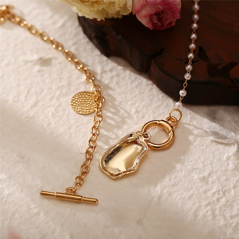 17KM Asymmetric Gold Pearl Beads Necklace For Women Vintage Irregular Coin Pendant Necklaces 2021 Trend Jewelry
