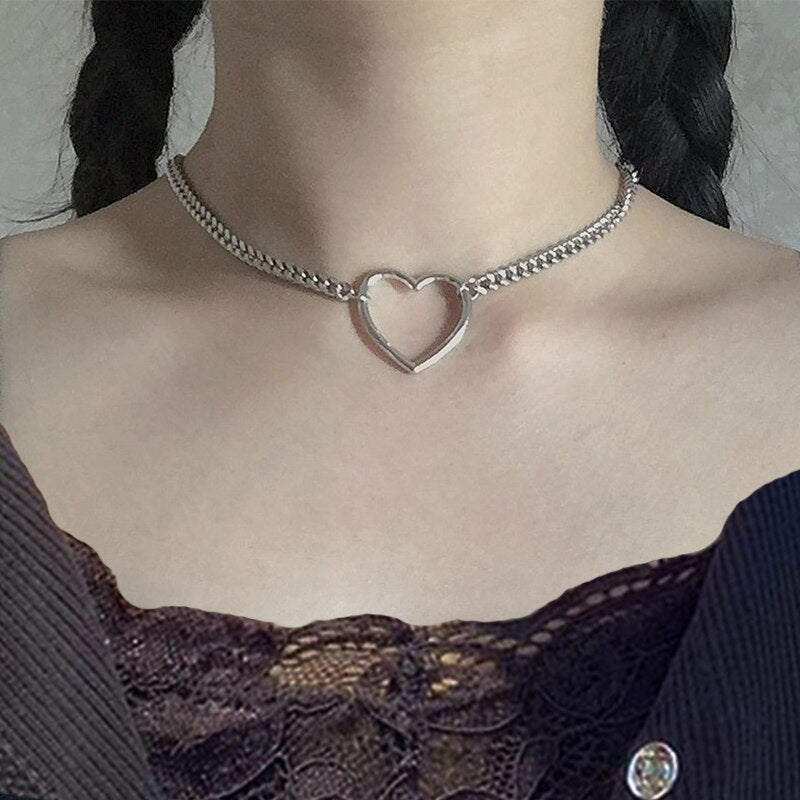 17KM Kpop Silver Color Heart Chain Choker Necklace For Women Aesthetic Pearl Necklaces Jewelry Christmas Party Gifts