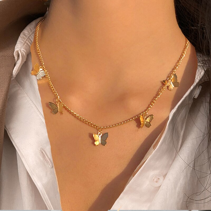 17KM Vintage Gold Butterfly Choker Necklace for Women Chic Insect Star Charm Choker Necklaces Boho Summer Jewelry