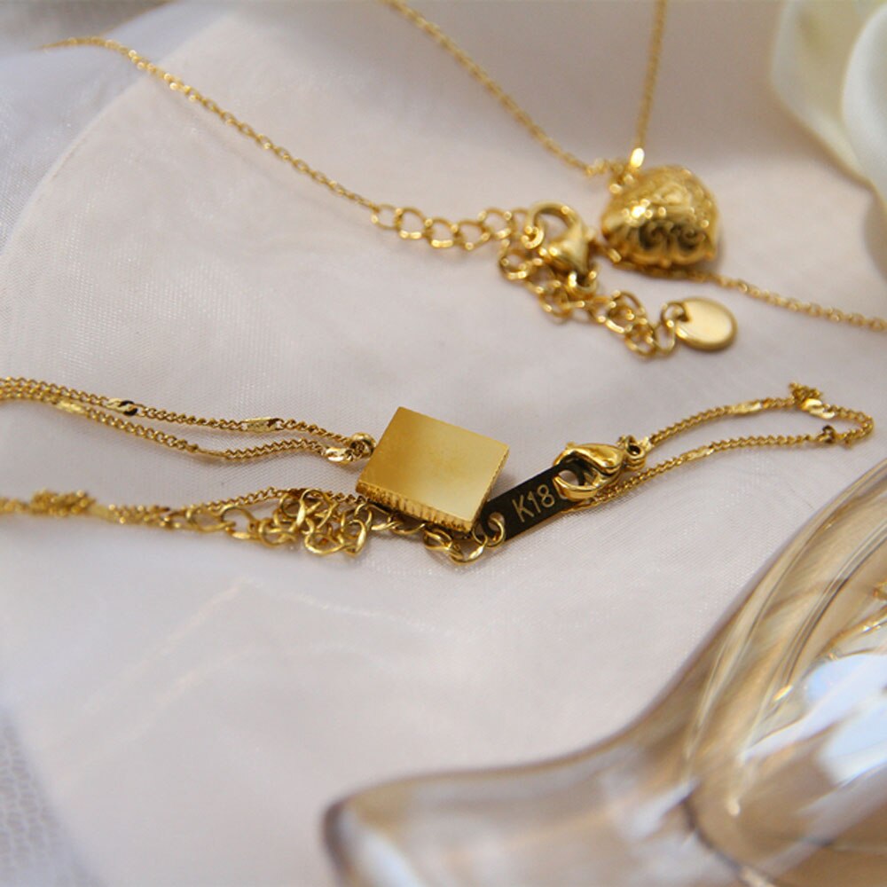 1PC Carved White Mother Oyster Pendant Necklace 18K Gold Plated Square Zircon Choker Color Retention Clavicle Chain Jewelry