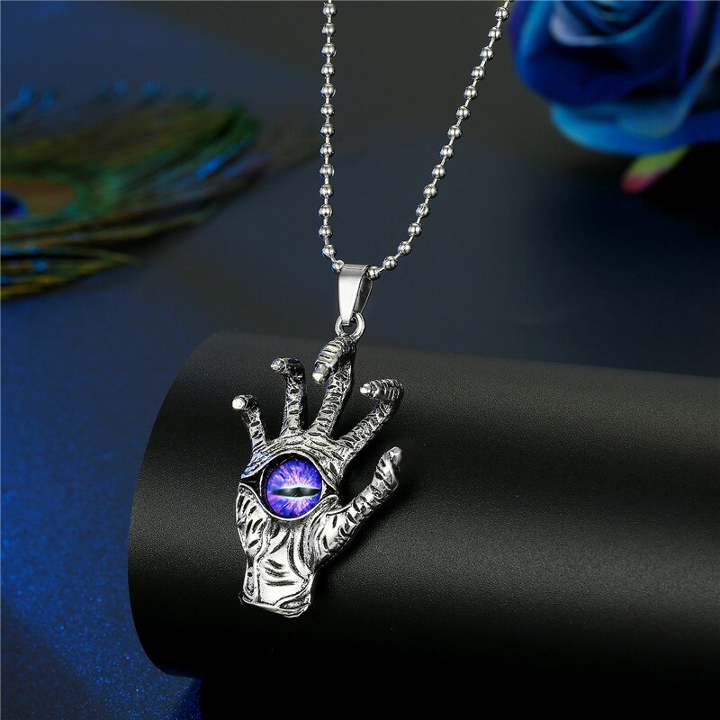 1PC Gothic Personality Evil Eye Bull Head Necklace For Women Men Punk Vintage Metal Hand Palm Feather Pendant Choker Jewelry