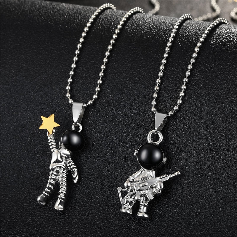 1PC Punk Creative Astronaut Stainless Steel Pendant Necklace For Men Women Cute Cartoons Cosmonaut Star Choker Chain Jewelry
