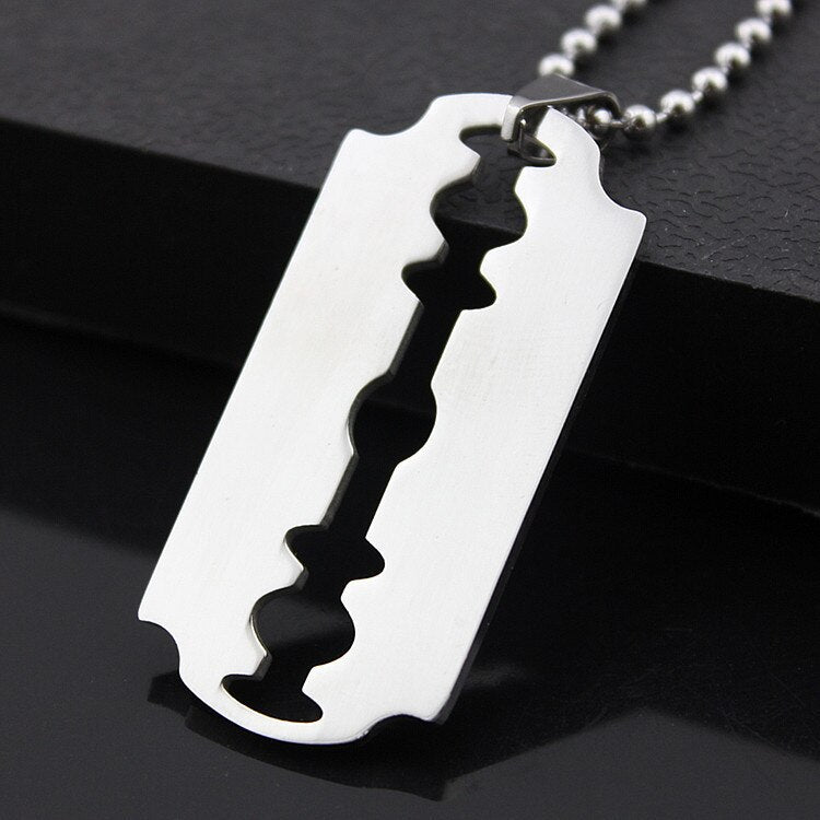 1Pcs Funny Cool Stainless Steel Razor Blades Pendant Necklaces Men Jewelry Male Shaver Shape Necklaces & Pendants Free Chain