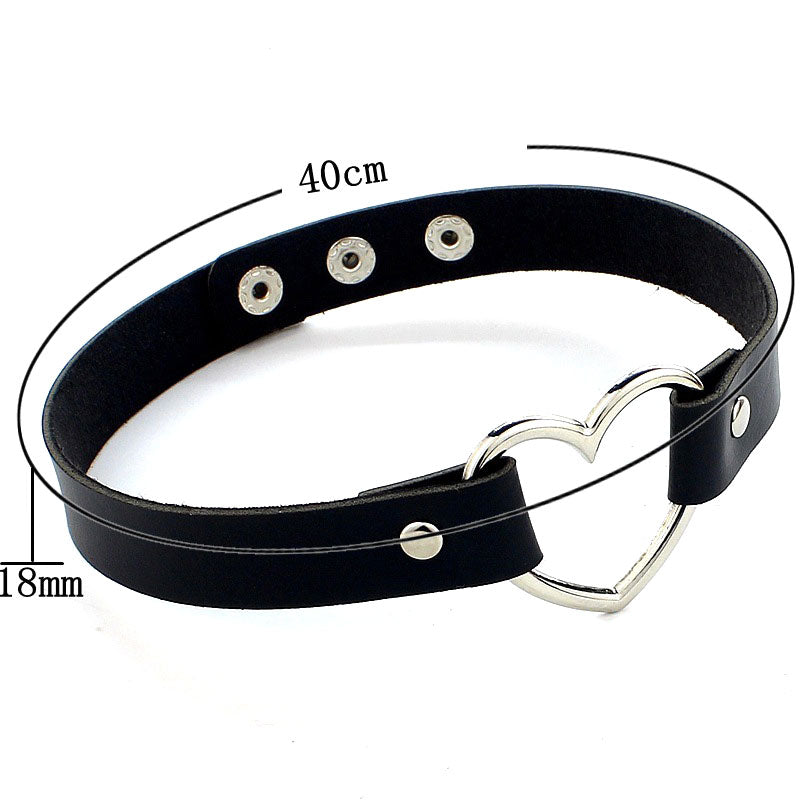 1pcs Charm Female Choker with Leg Punk Style Stainless Steel Heart Chokers Necklaces Hiphop Jewelry for Women Men Maxi Colar