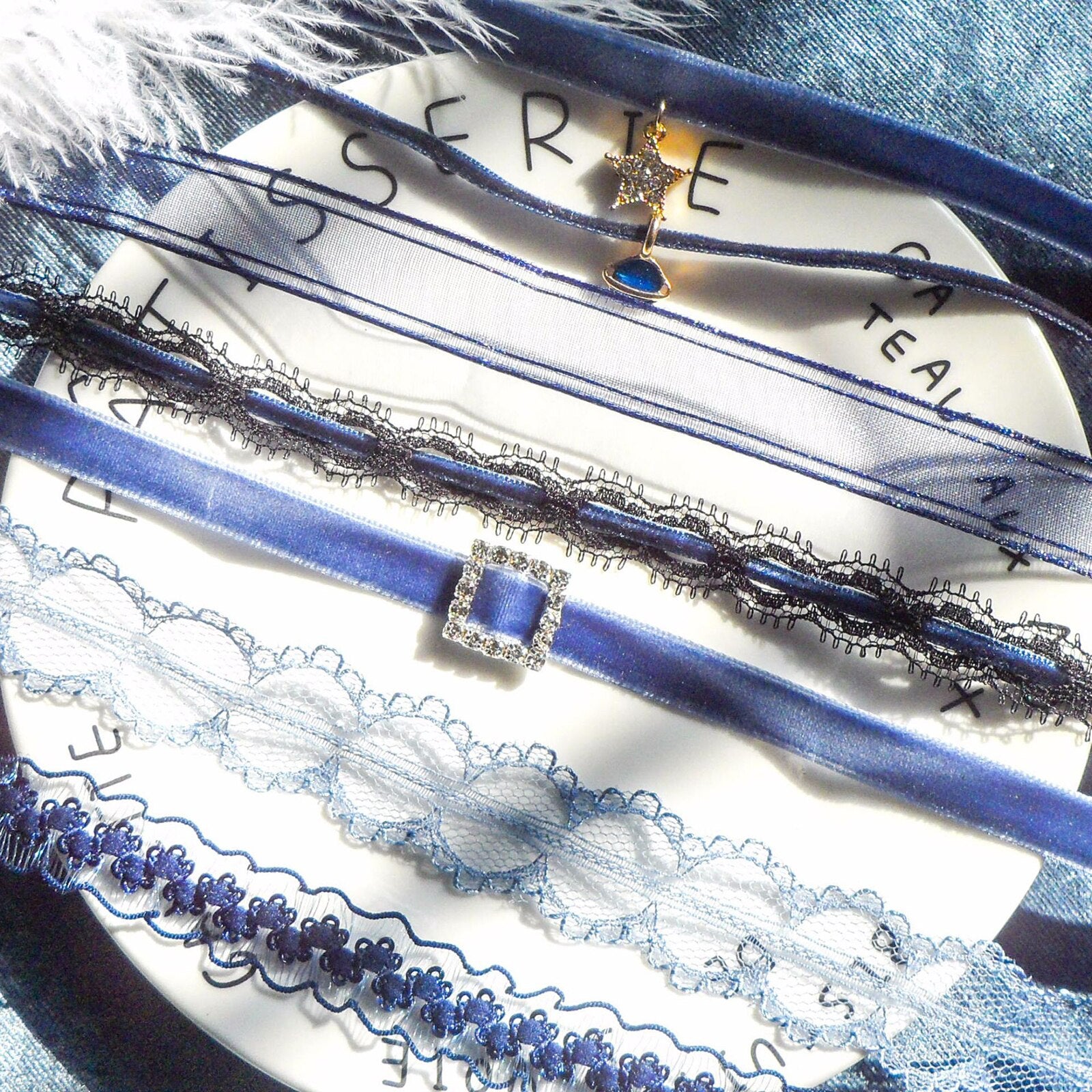 1piece Vintage Blue Lace Chokers Necklace Navy Planet Star Pendants Velvet Choker Bling Shining  Women Jewelry Wedding Gift 30cm