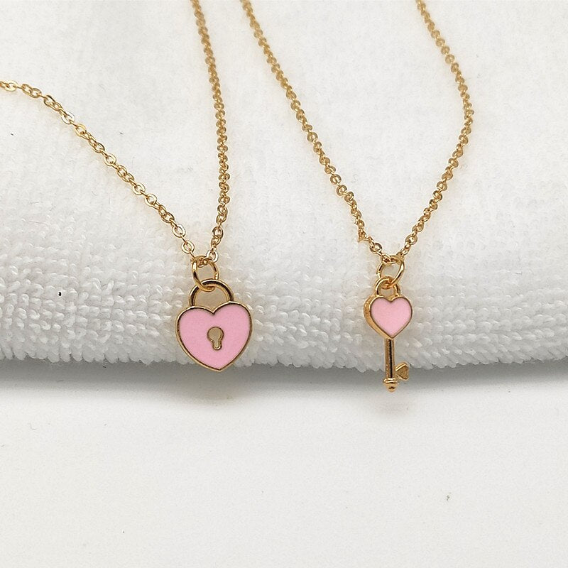 2 PCs/Set Couple Necklace for Women and Men Silver color Heart Pendant Paired Necklace Necklace Gifts for Women