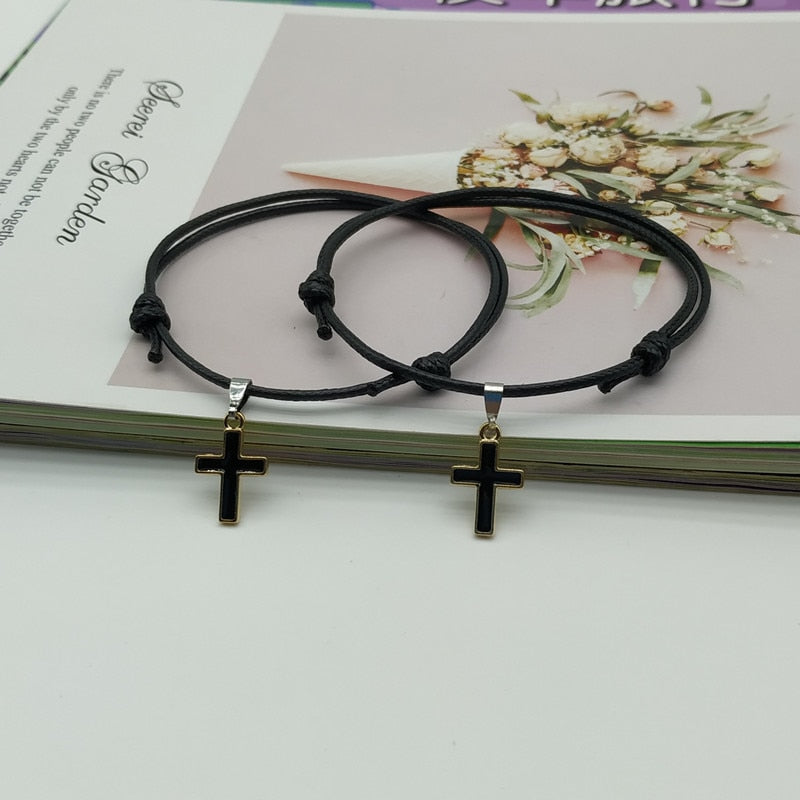 2 pcs/lot Cross Couple Bracelet   White Black Color Charm Bracelet Gift For Friend Lover Handmade Trendy Jewelry