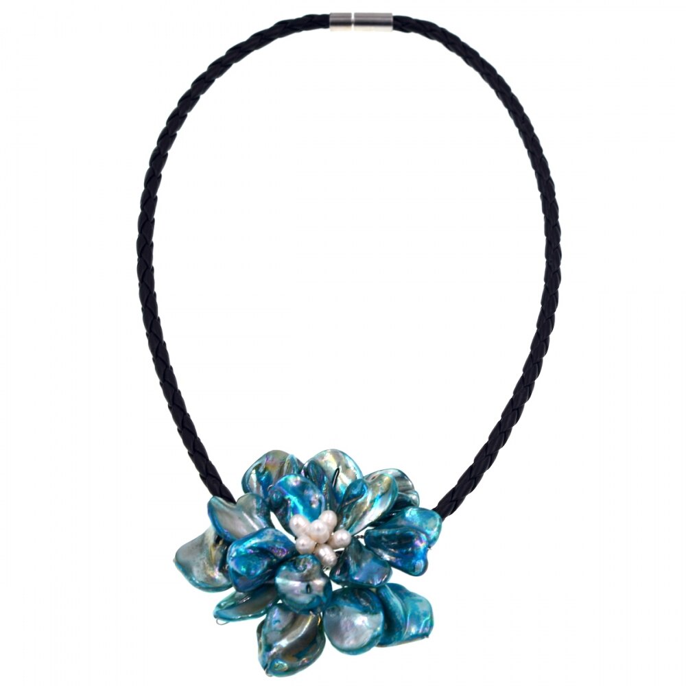 2021 Europe brand  White Pearl and Turquoises baroque shell flower pendant necklace female vintage jewelry